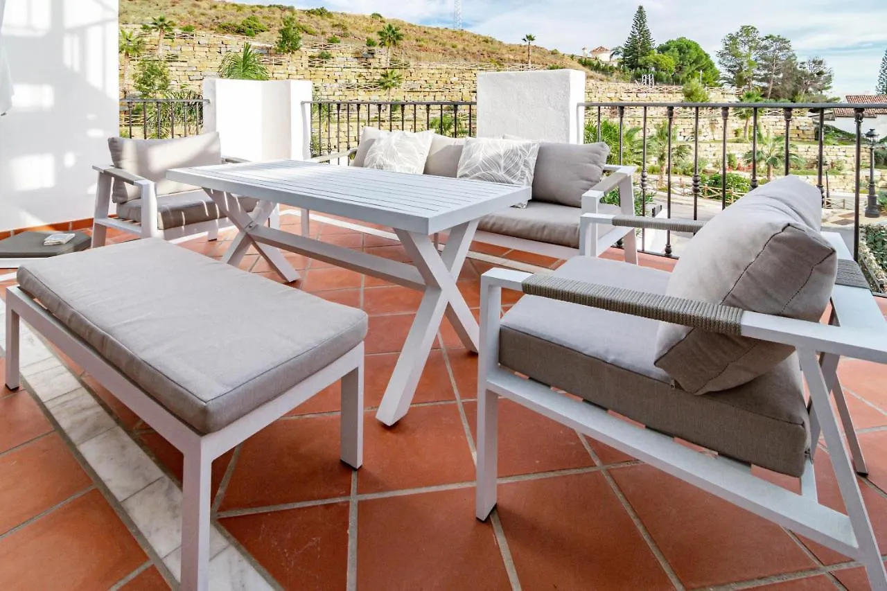 Pa18- Stunning Flat, Gym, Indoor And Outdoor Pool Apartment Estepona