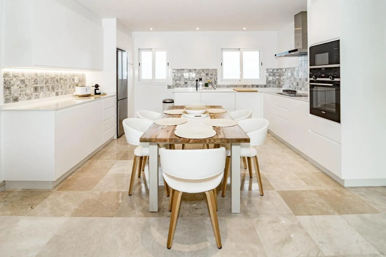 Apartmán Pa18- Stunning Flat, Gym, Indoor And Outdoor Pool Estepona